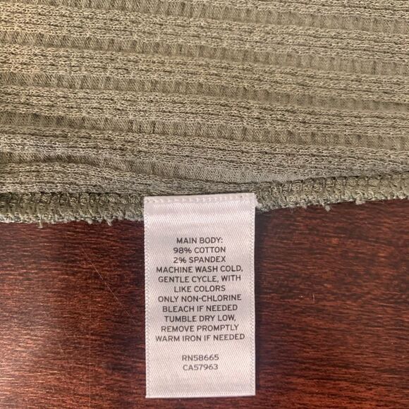 BP pointelle rib cotton crop henley size L, NWT - Picture 5 of 5